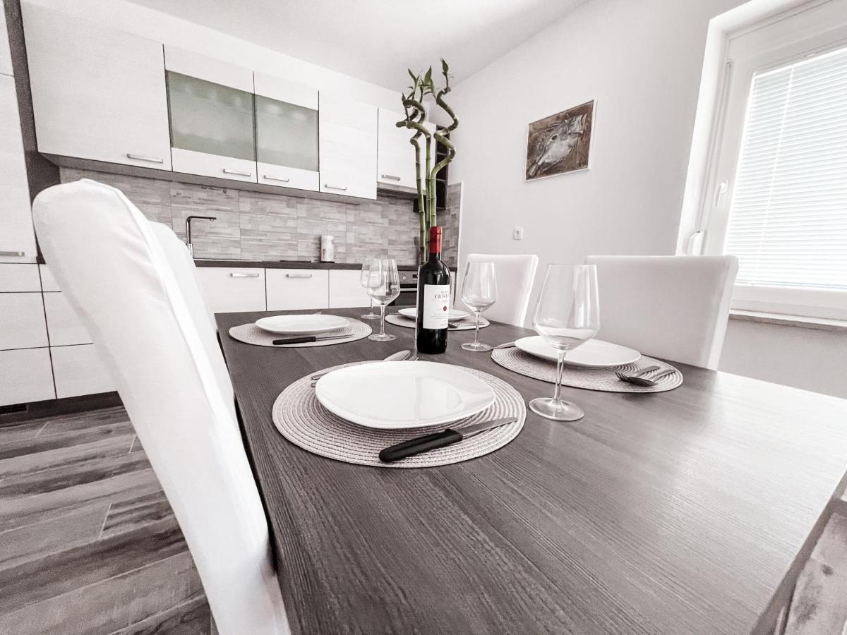 Riad Apartments Premium 吉格涅斯科斐耶 外观 照片